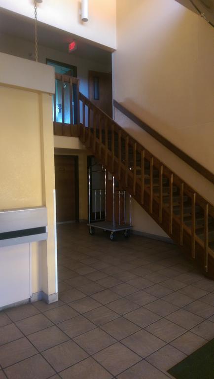 Days Inn & Suites By Wyndham Caseyville Luaran gambar